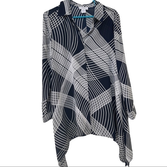Carmen Marc Valvo handkerchief hem Coverup/Blouse - Picture 4 of 6